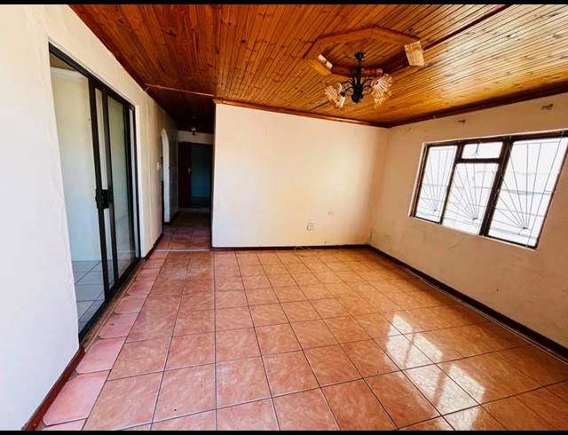 3 BEDROOM HOUSE FOR SALE IN UMRHABULO TRIANGLE